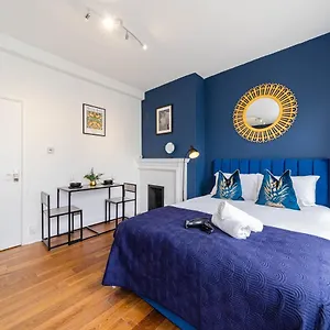 https://super-central-studio-apartment-i-next-to-brighton-beach.brighton-hotels-england.com